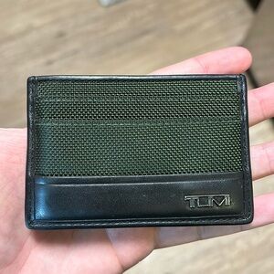 Used Tumi Mens Cardholder